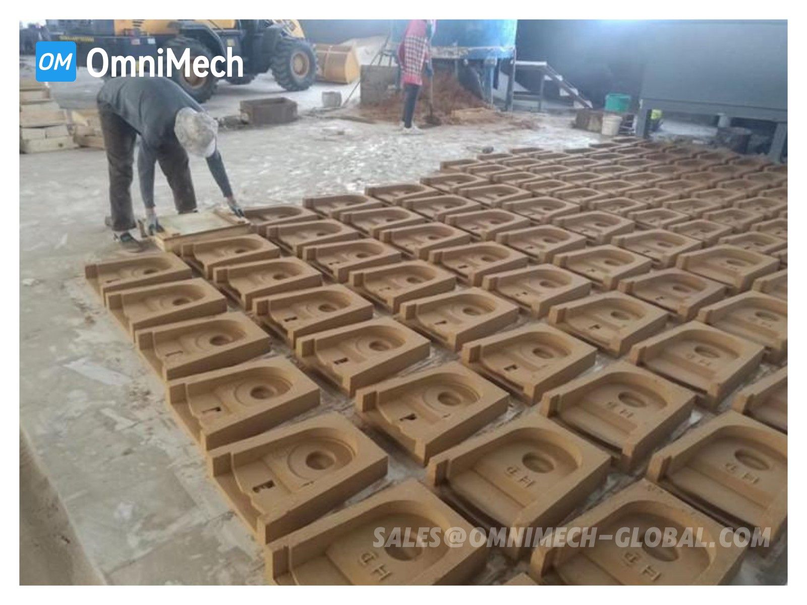 Sand casting - High manganese steel pouring