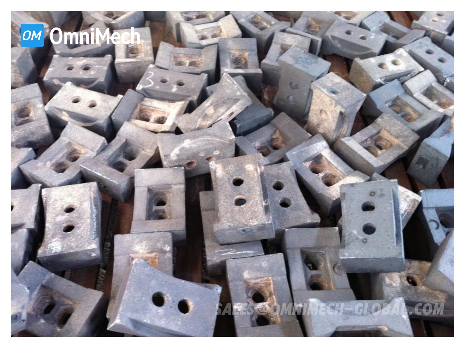 Suku cadang aus Metso crusher VSI - Ujung rotor, sisipan paron untuk B7150 B9100